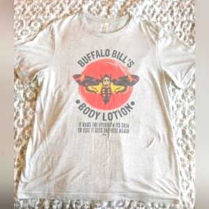 Buffalo Bill's Body Lotion Tee size Large